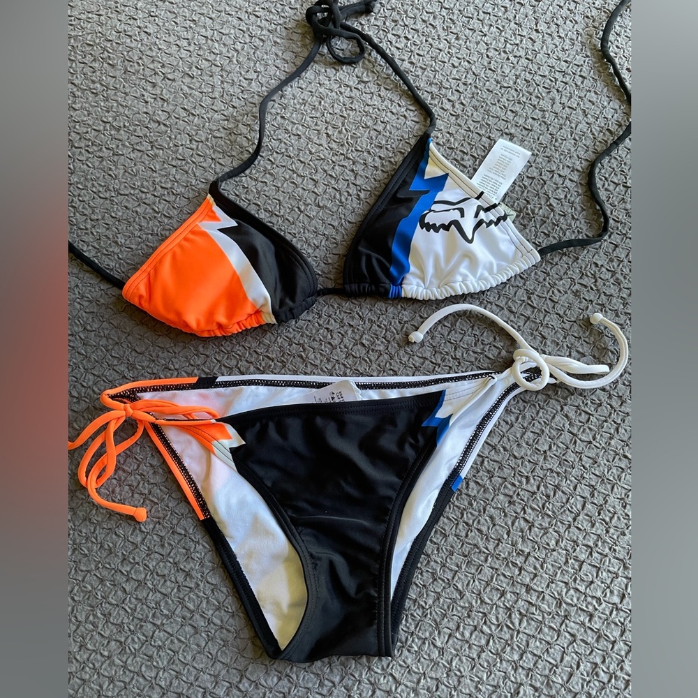 FOX RACING BIKINI Top: M Bottom: S